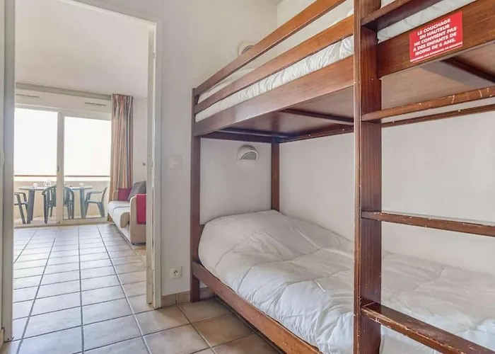 Appartement Avec Piscine, 600m