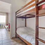 Appartement Avec Piscine, 600m